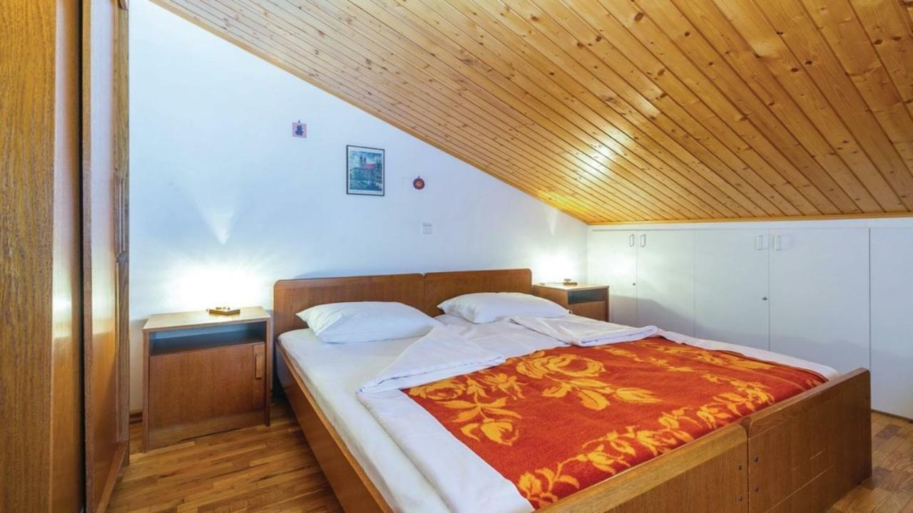 Apartments Skulin 诺维·维诺多尔斯基 外观 照片